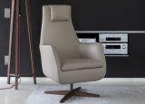 Porada Daisy Swivelling Armchair
