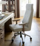 Porada Elis Armchair