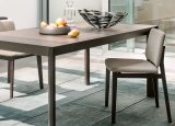 Lema Hati Upholstered Dining Chair