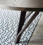Lema Wow Dining Table