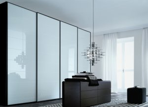 Lema Incisa Wardrobe