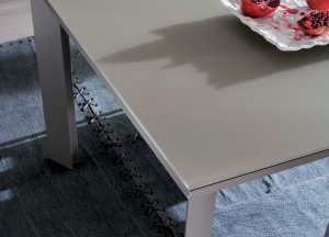 Ozzio Metro Fisso Dining Table - No Longer Available Feb 2016