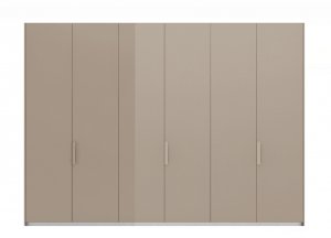 Jesse Wind Wardrobe
